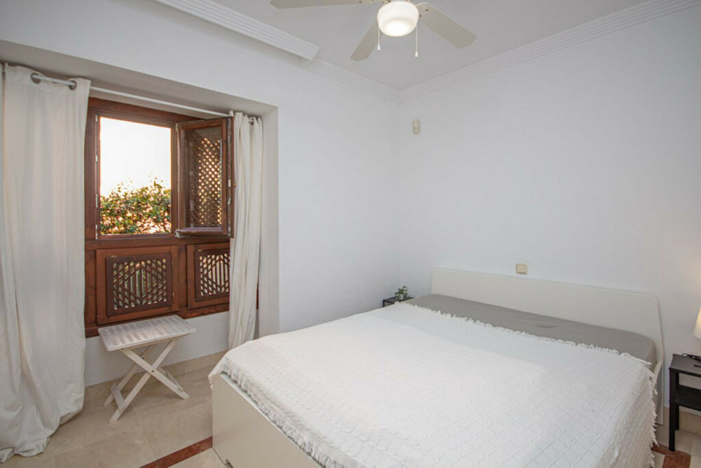 Semi-Detached House Riviera del Sol Málaga - image 34