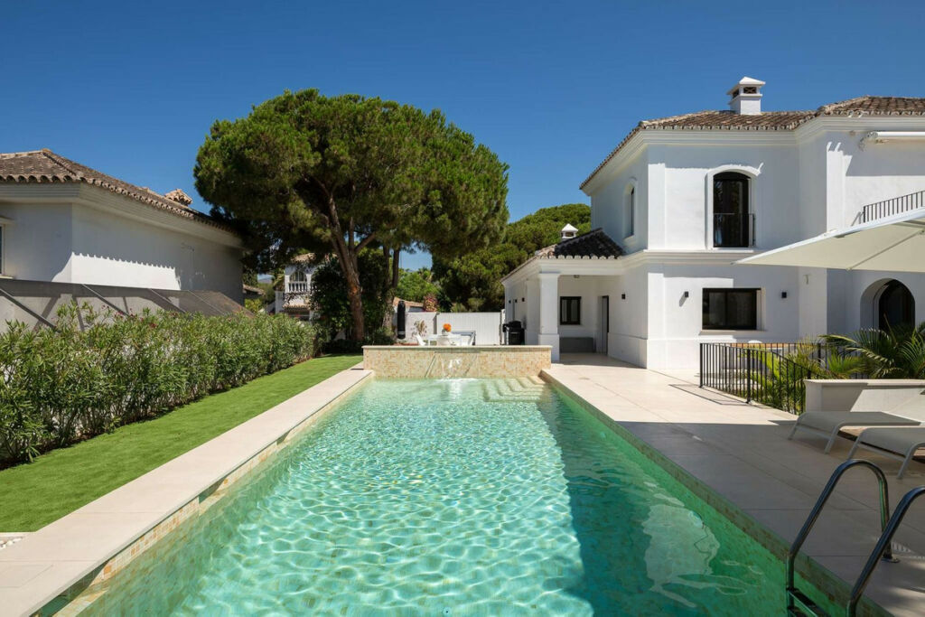 Detached Villa Marbesa Málaga - image 34