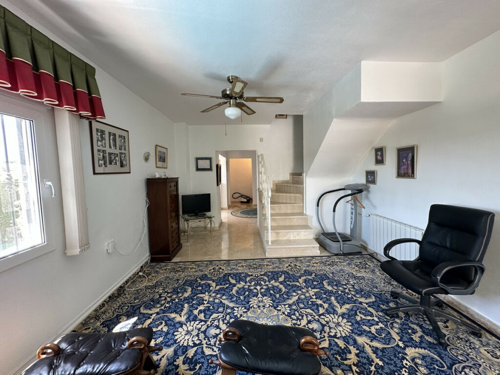 Detached Villa Villamartin Alicante - image 34