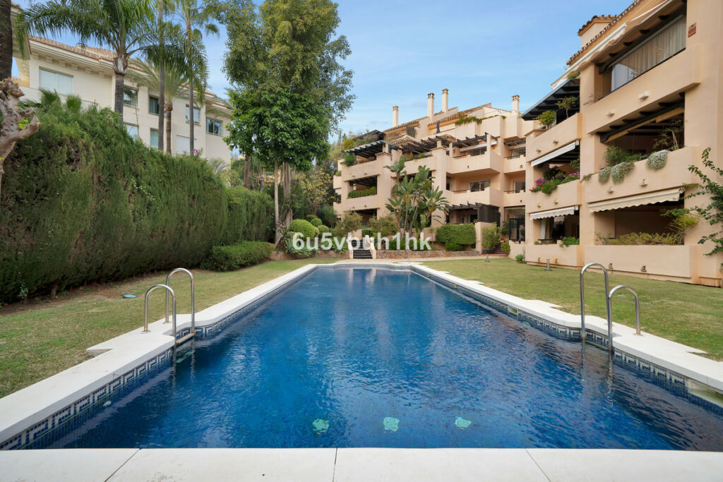 Ground Floor Apartment Nagüeles Málaga - image 39