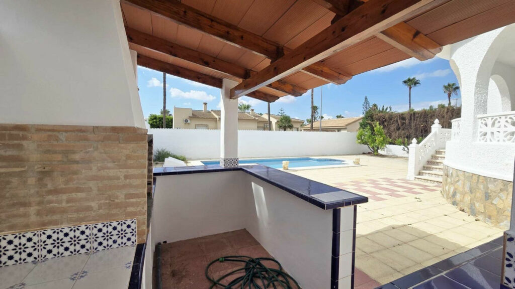 Detached Villa Ciudad Quesada Alicante - image 35