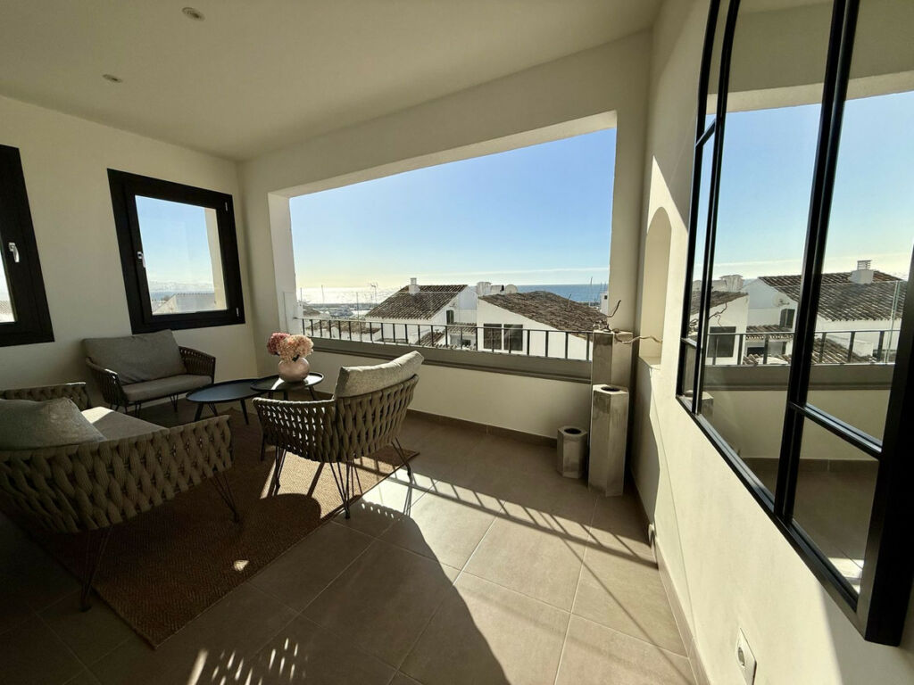 Middle Floor Apartment Puerto Banús Málaga - image 34
