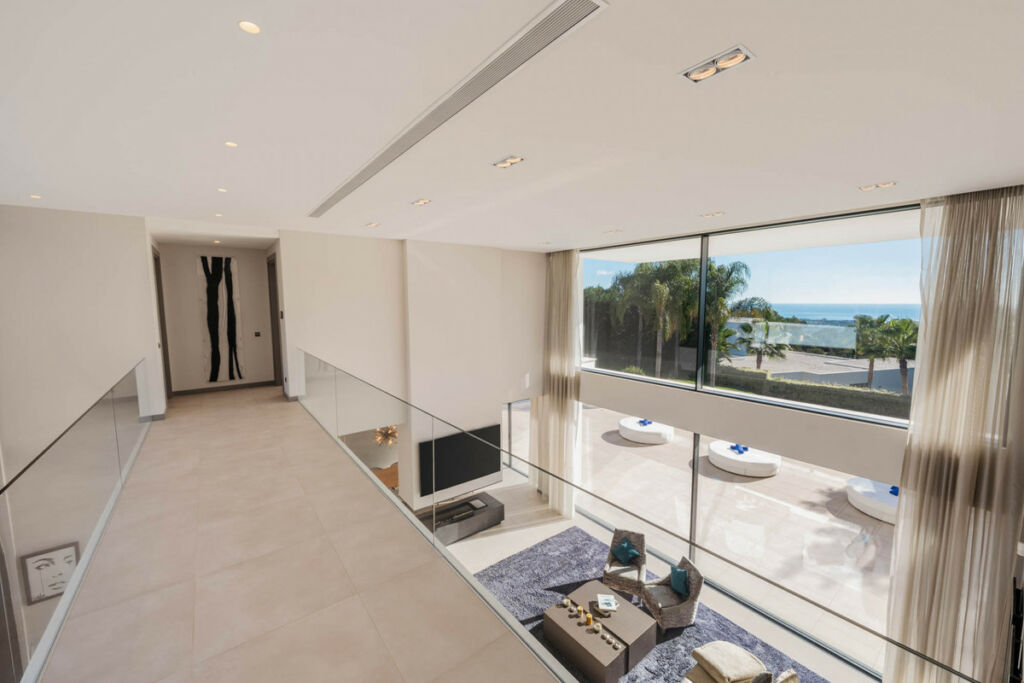 Detached Villa Benahavís Málaga - image 35