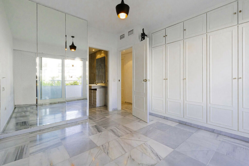 Duplex Marbella Málaga - image 31