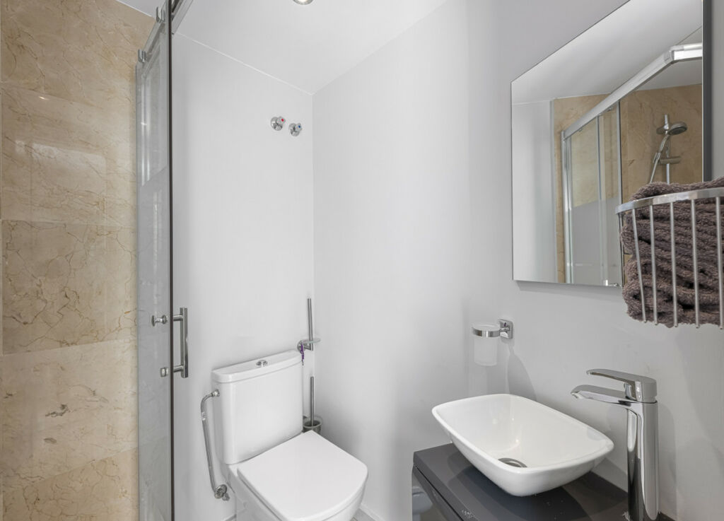 Ground Floor Apartment Estepona Málaga - image 35