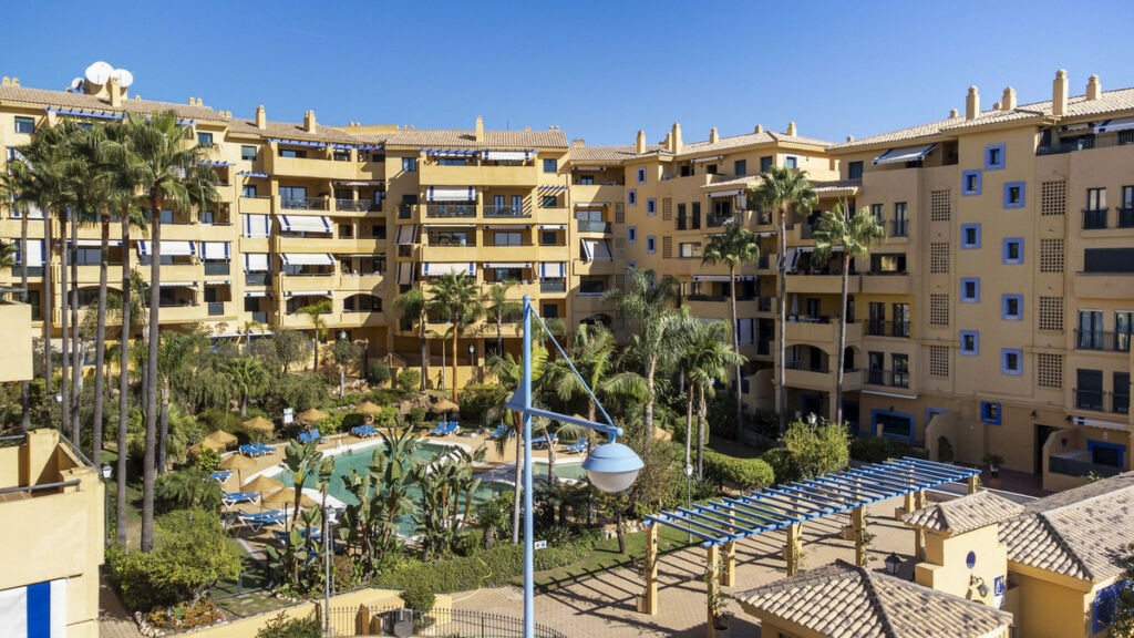 Middle Floor Apartment San Pedro de Alcántara Málaga - image 35