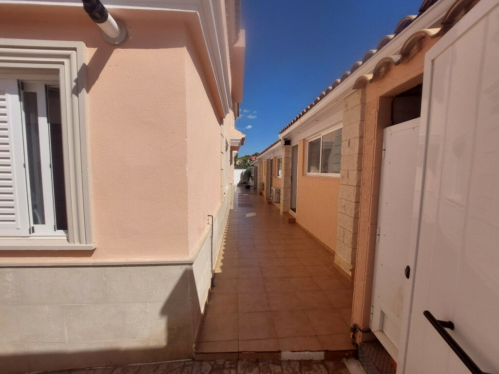 Detached Villa Benidorm Alicante - image 36