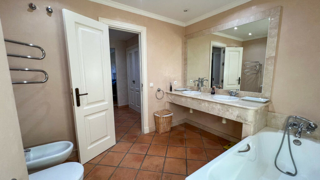 Townhouse Sotogrande Alto Cádiz - image 35