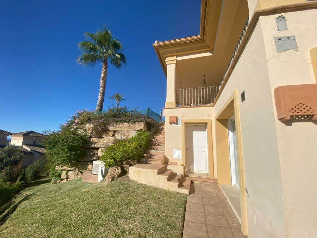 Detached Villa Elviria Málaga - image 39