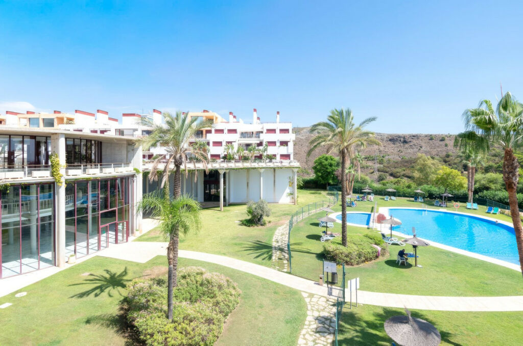 Detached Villa Benahavís Málaga - image 35