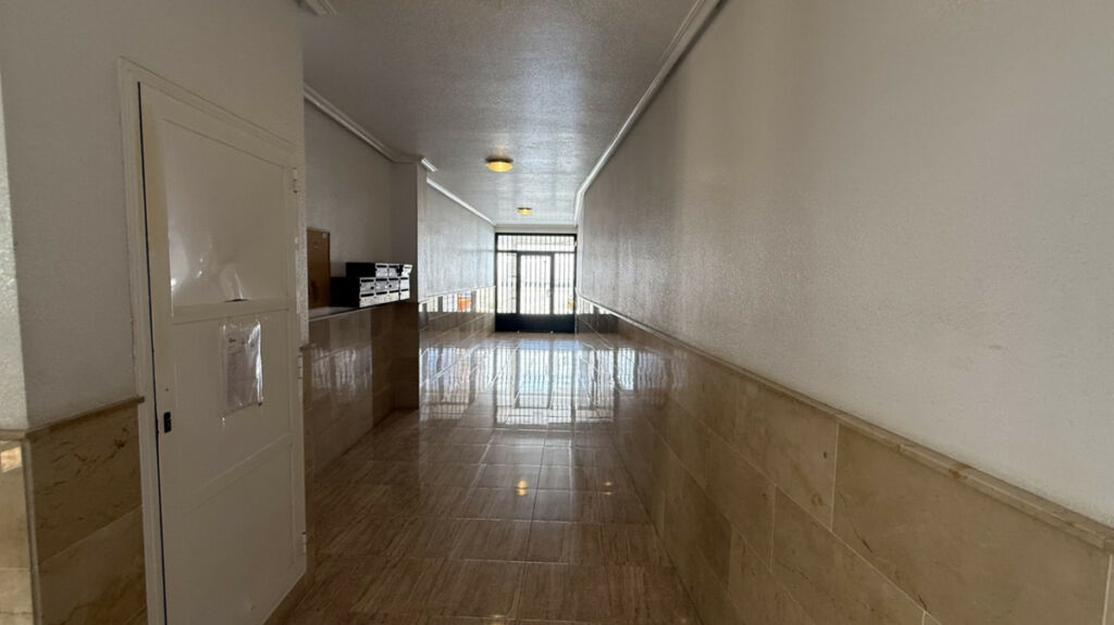 Middle Floor Apartment Los Montesinos Alicante - image 35