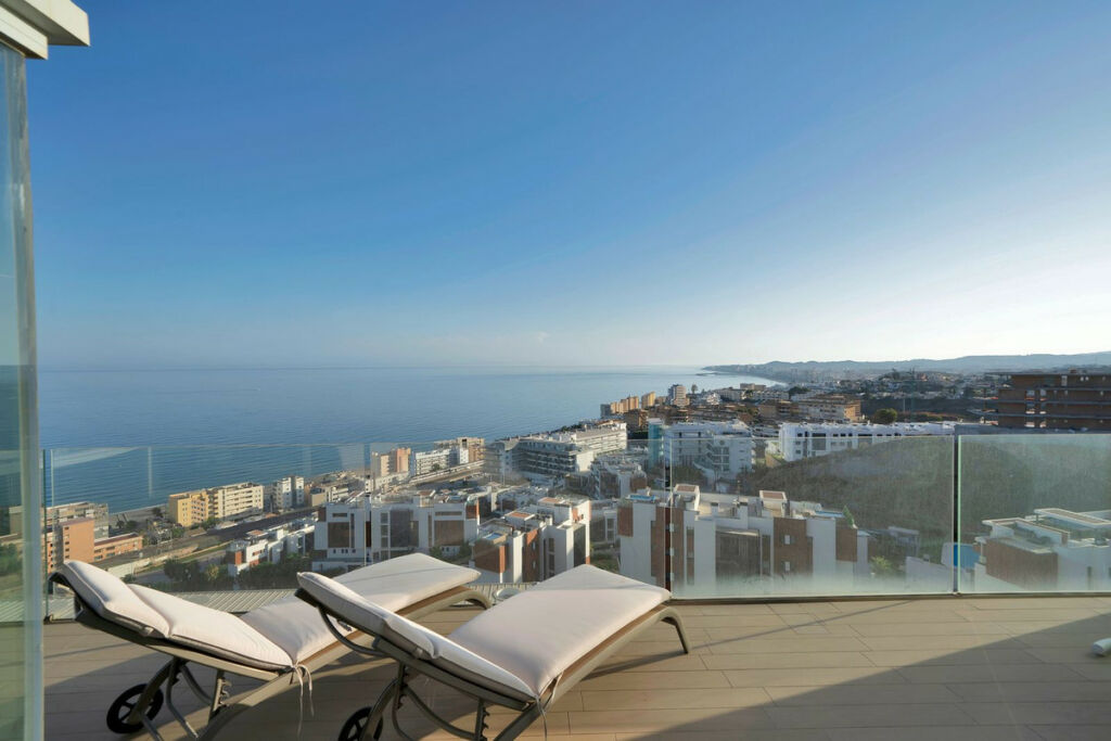 Penthouse Fuengirola Málaga - image 33