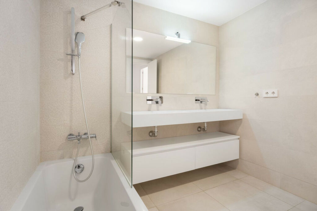 Middle Floor Apartment Puerto Banús Málaga - image 35