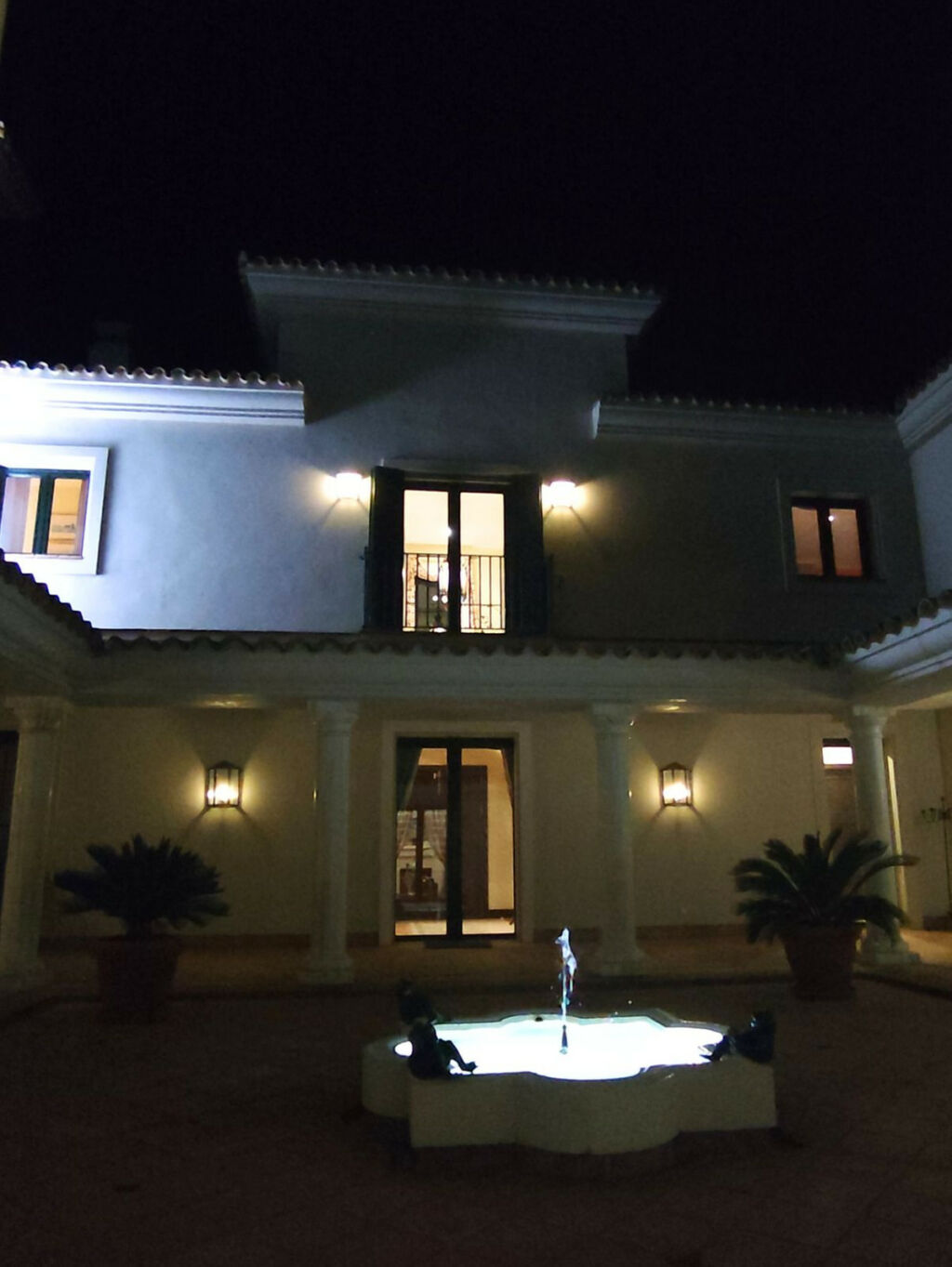Detached Villa San Roque Club Cádiz - image 35
