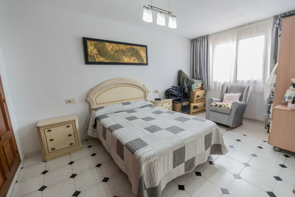 Townhouse El Coto Málaga - image 35