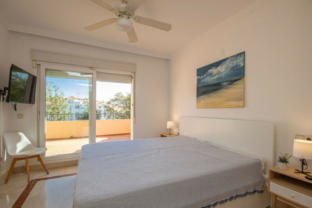 Semi-Detached House Riviera del Sol Málaga - image 35