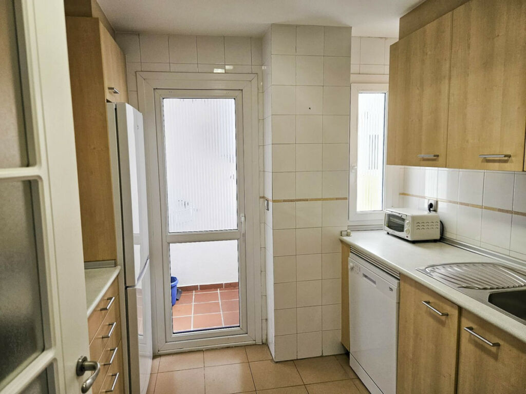 Middle Floor Apartment San Luis de Sabinillas Málaga - image 35
