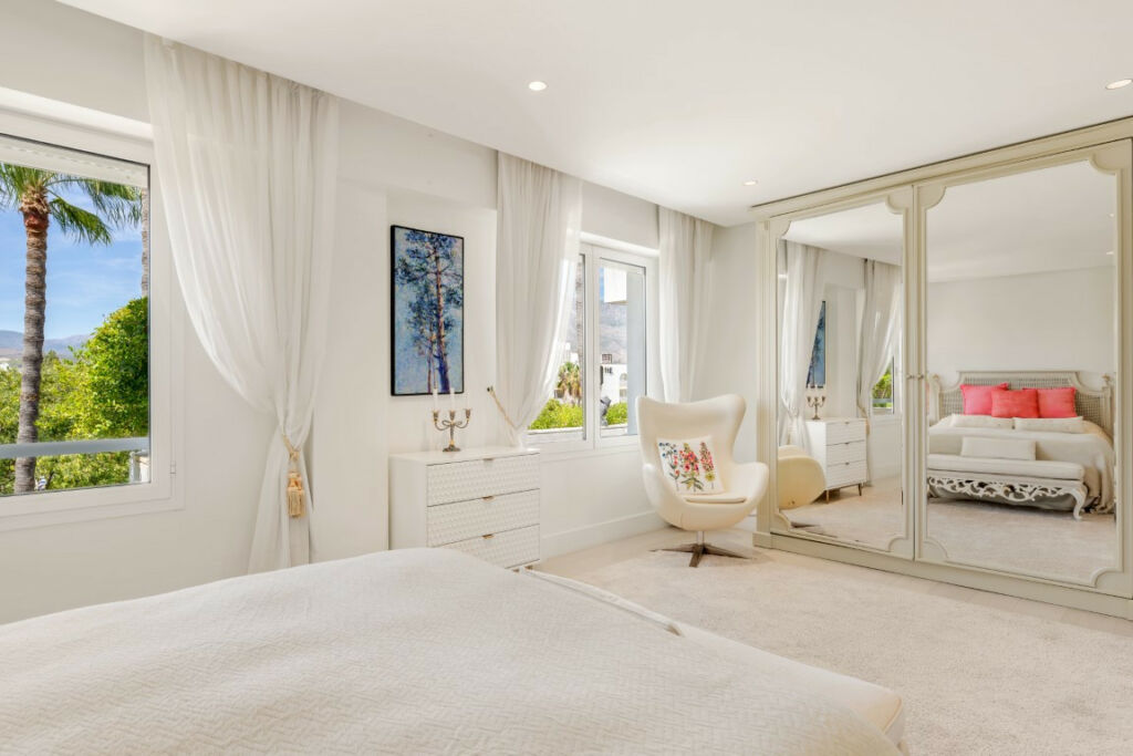 Penthouse Puerto Banús Málaga - image 31