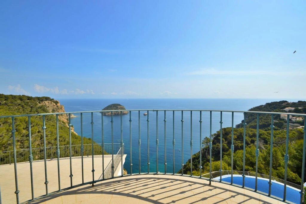 Detached Villa Javea Alicante - image 36
