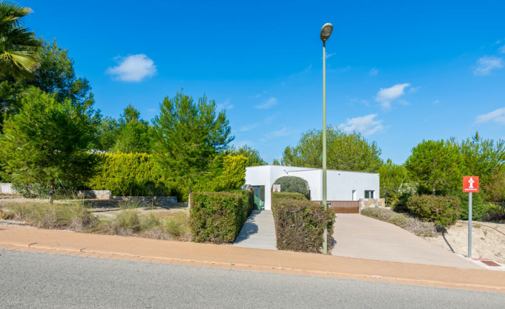 Detached Villa Las Colinas Golf Alicante - image 36