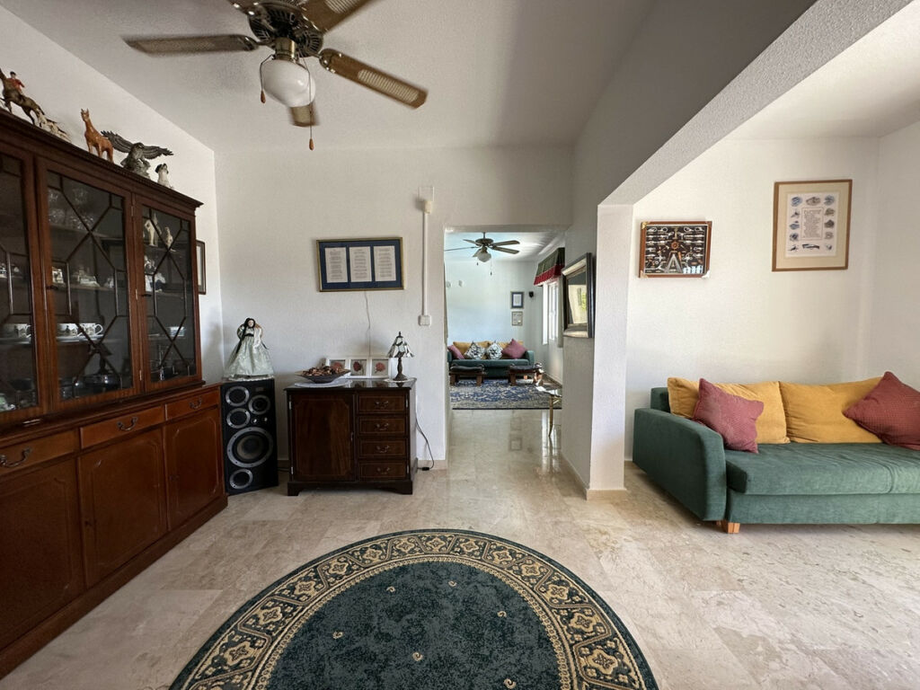 Detached Villa Villamartin Alicante - image 36