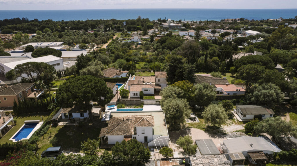 Detached Villa Marbella Málaga - image 36