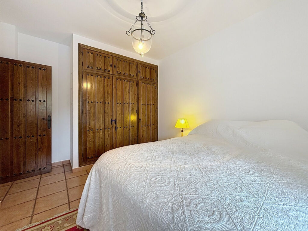 Detached Villa Canillas de Albaida Málaga - image 37