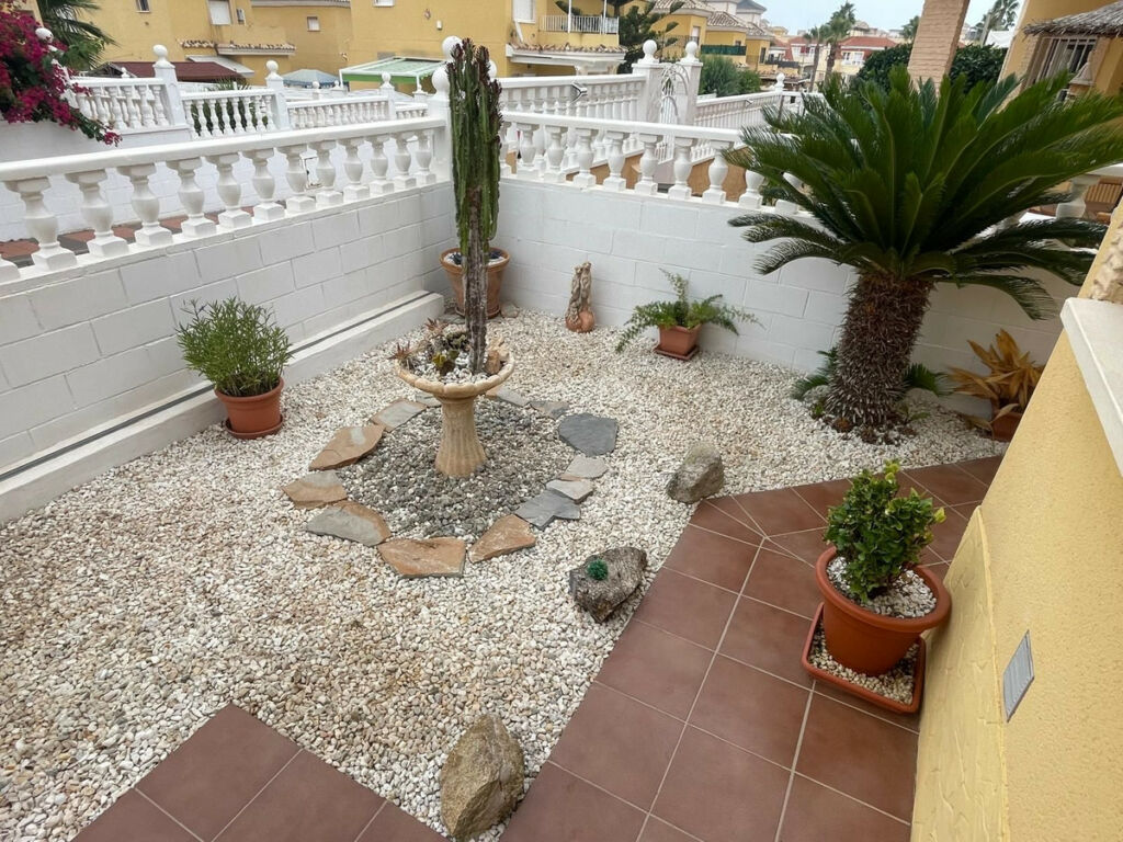 Detached Villa Algorfa Alicante - image 23