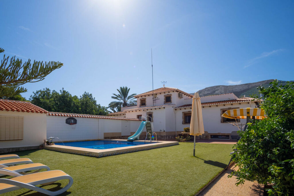 Detached Villa Denia Alicante - image 36
