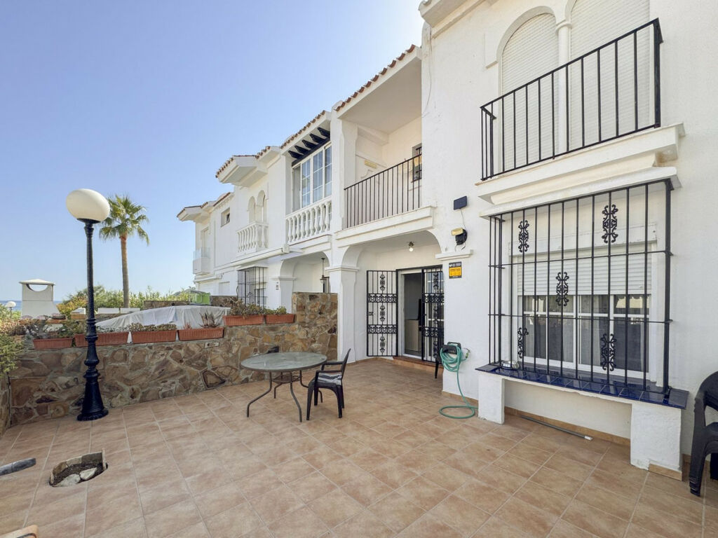 Townhouse Manilva Málaga - image 35