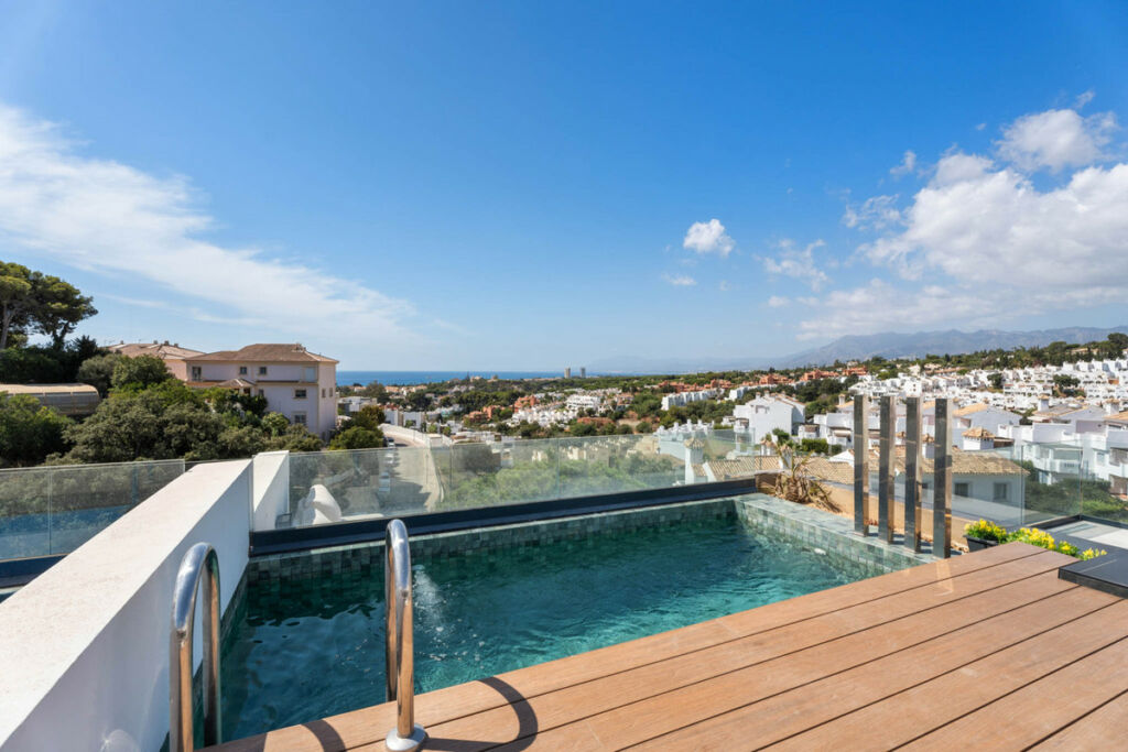 Penthouse Duplex Artola Málaga - image 36