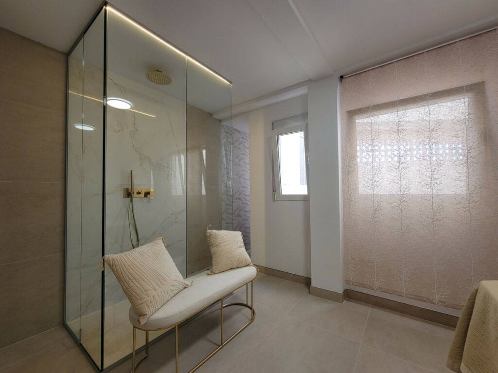 Middle Floor Apartment Calpe Alicante - image 36