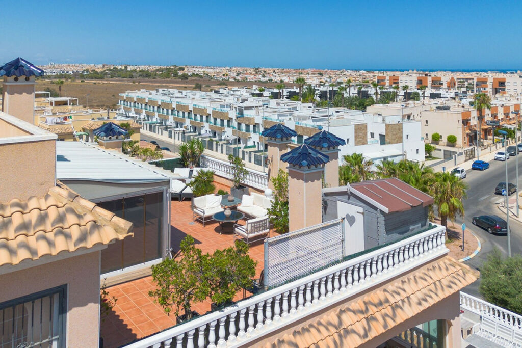 Penthouse Villamartin Alicante - image 36
