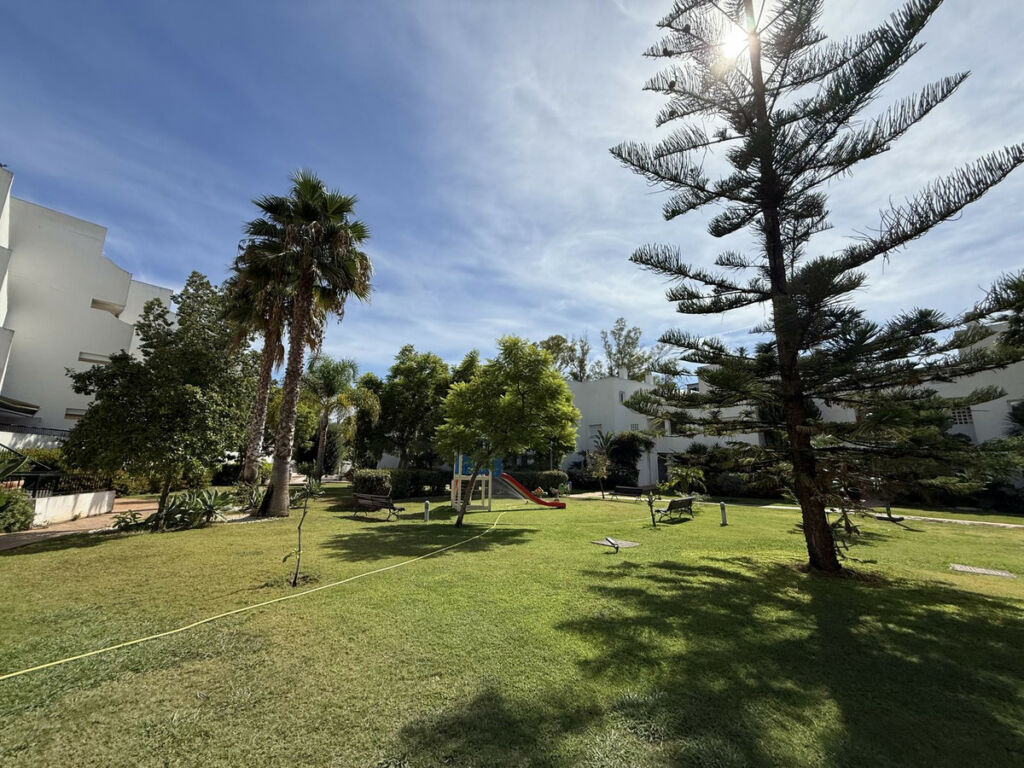 Ground Floor Apartment Guadalmina Baja Málaga - image 36