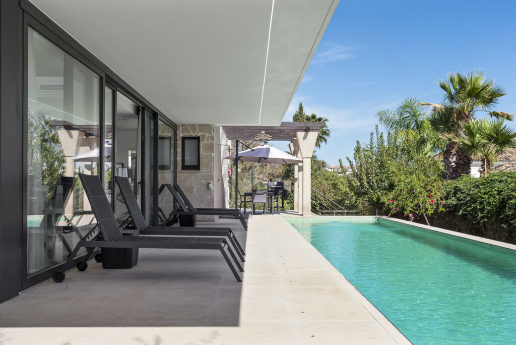 Detached Villa Nueva Andalucía Málaga - image 36