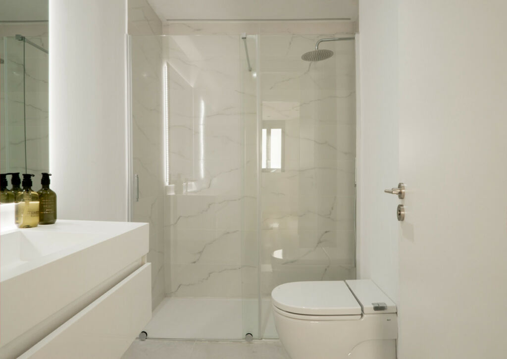 Middle Floor Apartment Estepona Málaga - image 37