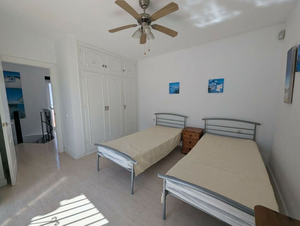 Townhouse Calahonda Málaga - image 37