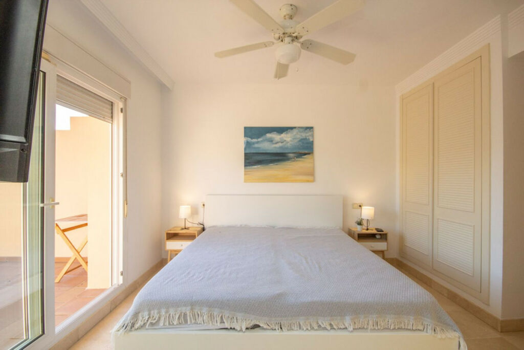 Semi-Detached House Riviera del Sol Málaga - image 37