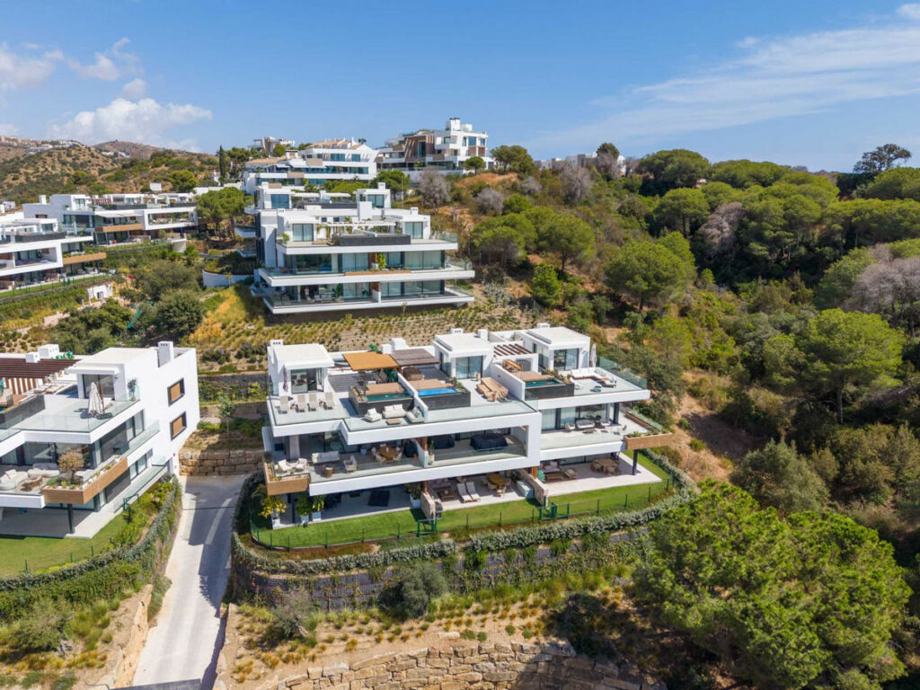 Penthouse Duplex Artola Málaga - image 37
