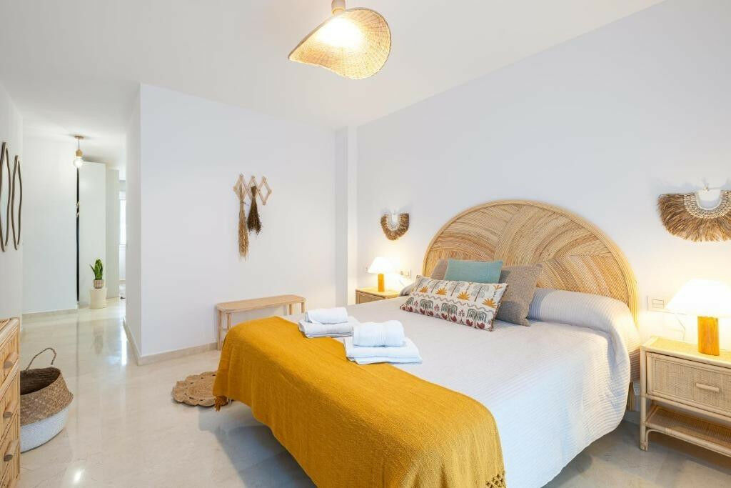 Middle Floor Apartment Fuengirola Málaga - image 37