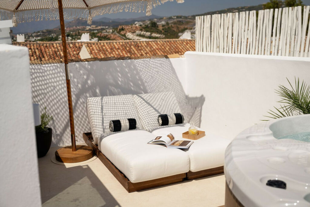 Townhouse Nueva Andalucía Málaga - image 37