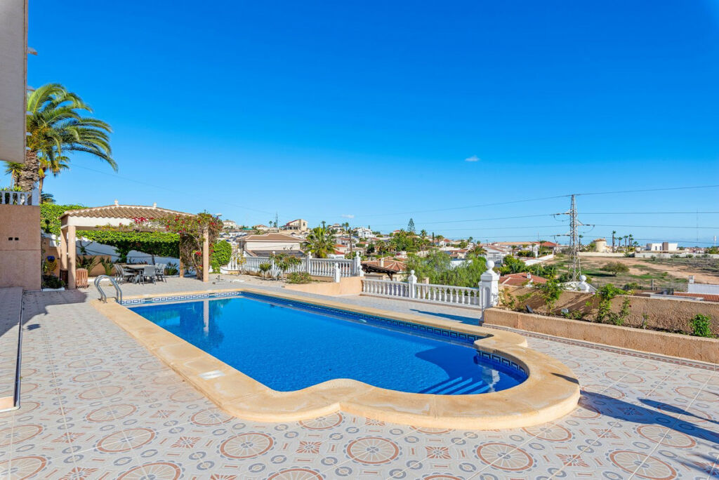 Detached Villa Ciudad Quesada Alicante - image 37