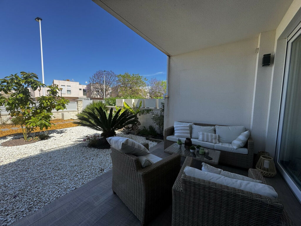 Ground Floor Apartment Torrevieja Alicante - image 37