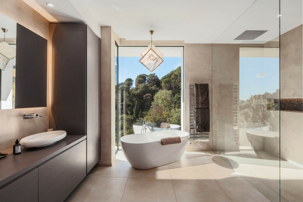 Detached Villa Benahavís Málaga - image 37