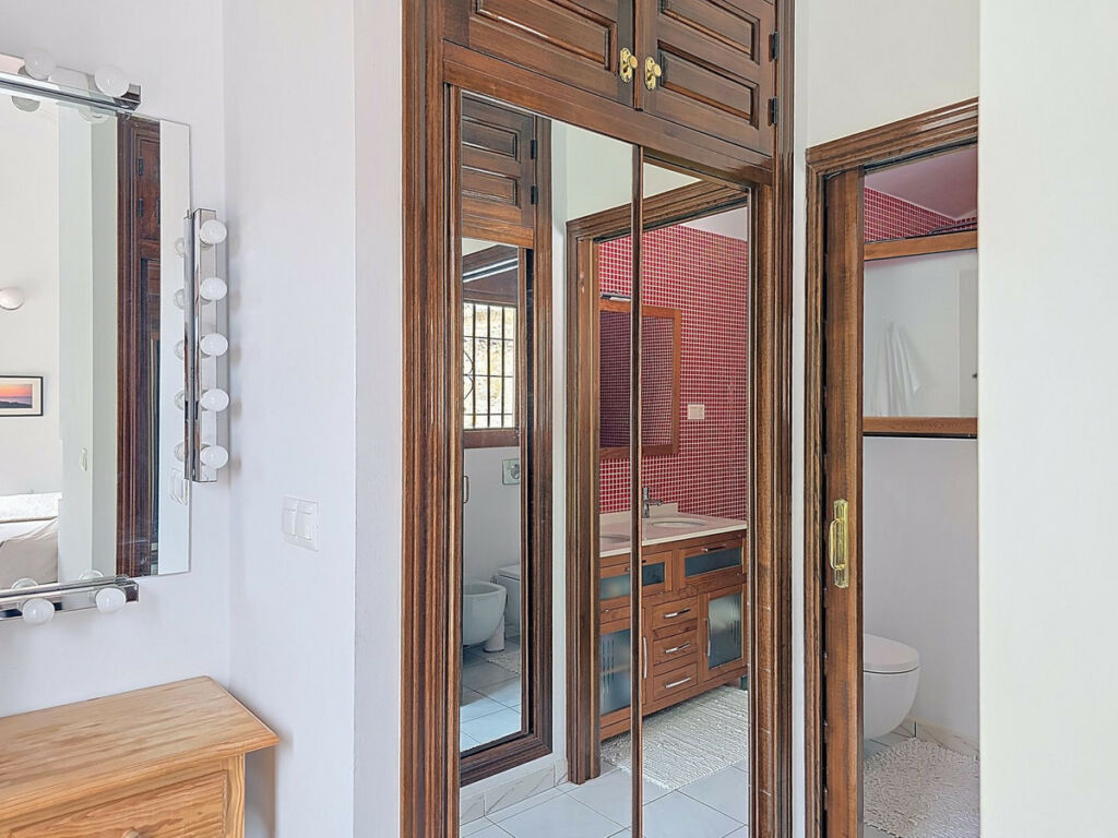 Detached Villa Cómpeta Málaga - image 37