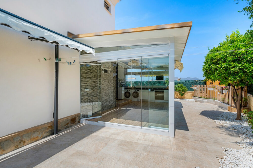Detached Villa Polop Alicante - image 37