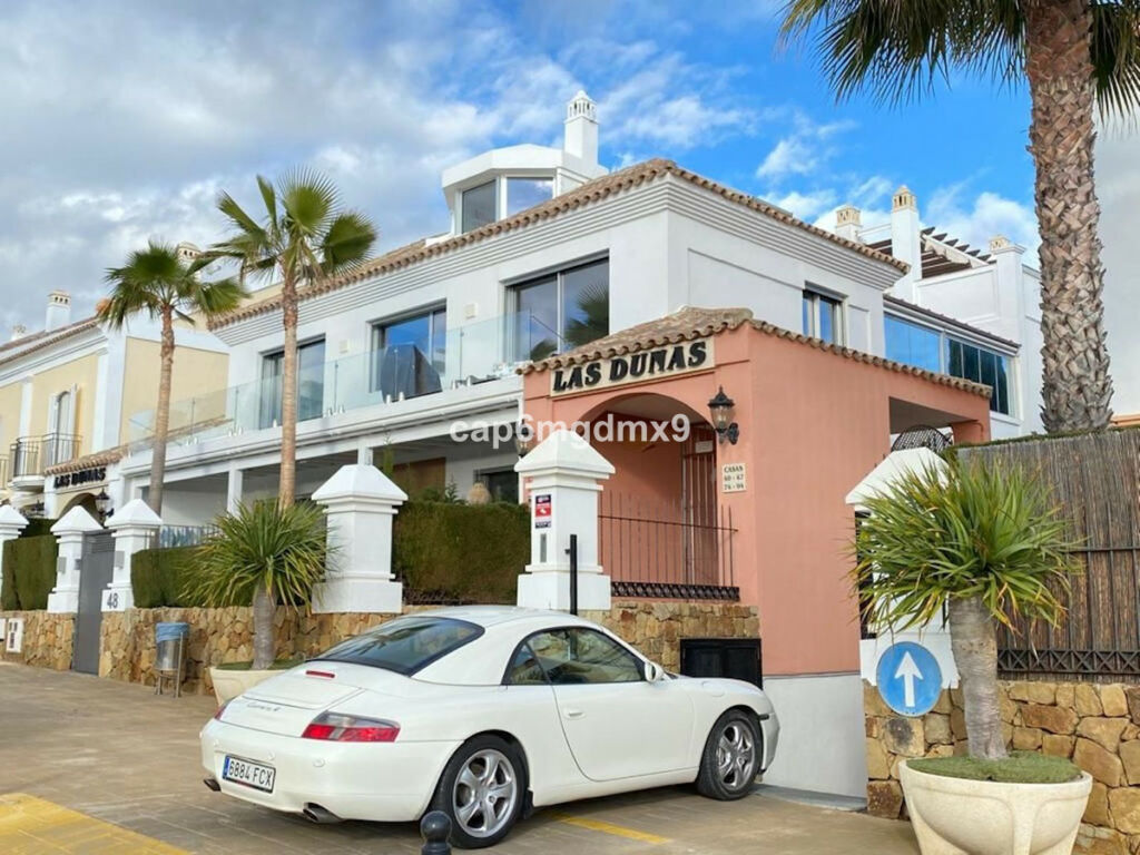 Semi-Detached House Bahía de Marbella Málaga - image 37