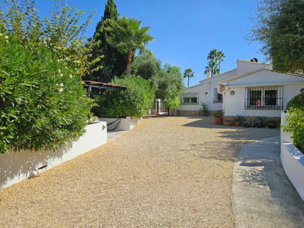 Detached Villa Javea Alicante - image 37