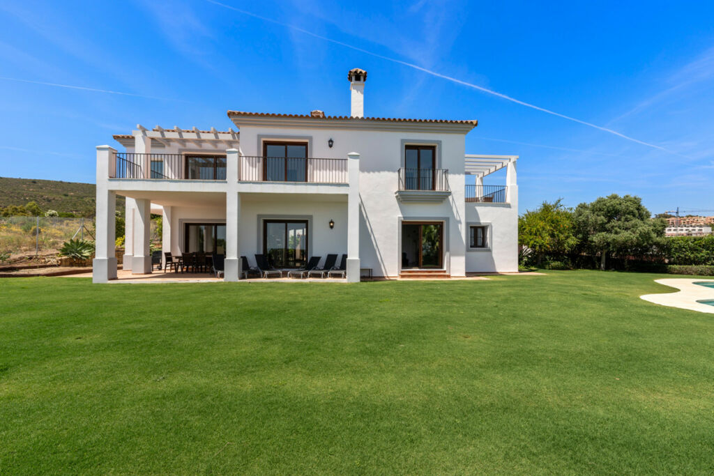 Detached Villa Sotogrande Cádiz - image 37