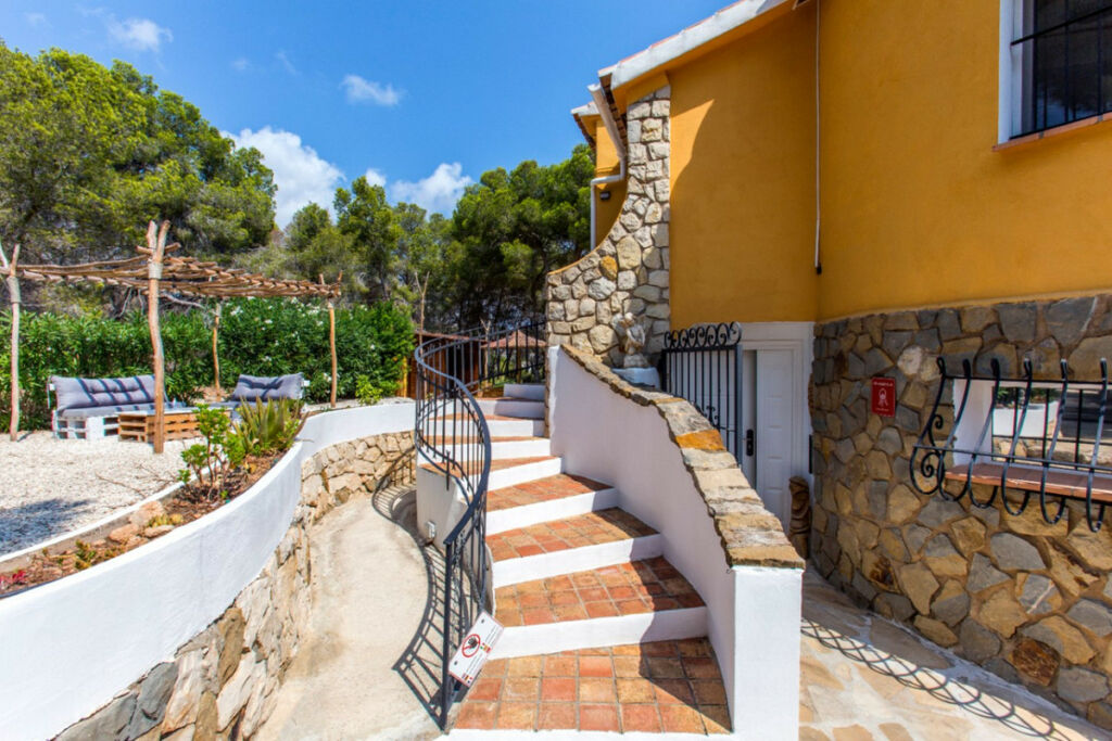 Detached Villa La Fustera Alicante - image 37